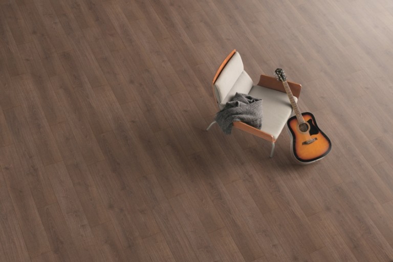 EGGER Cognac North Oak   Laminált padló