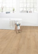 EGGER Light Newbury Oak Nedvességálló Laminált Padló