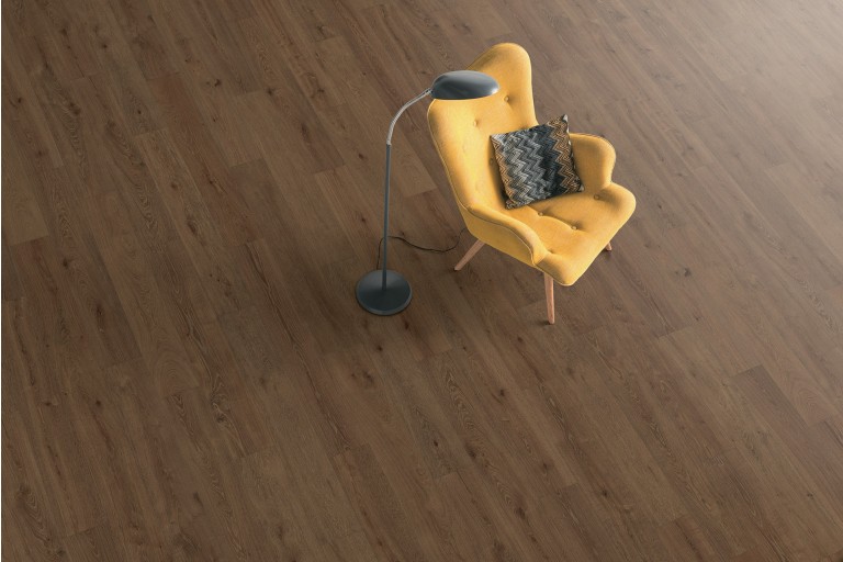 EGGER Brown Clermont Oak Parafa Padló